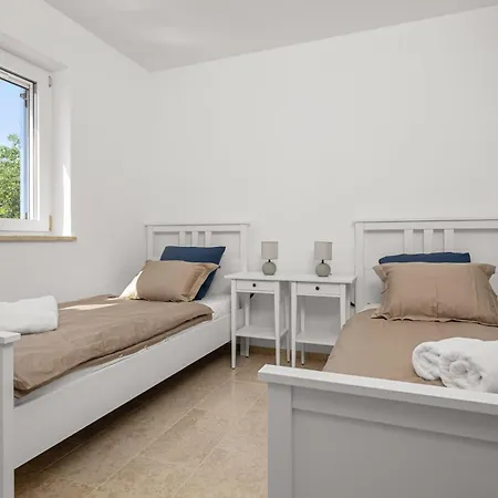Apartment Zeba Drenje Labin (Istria)